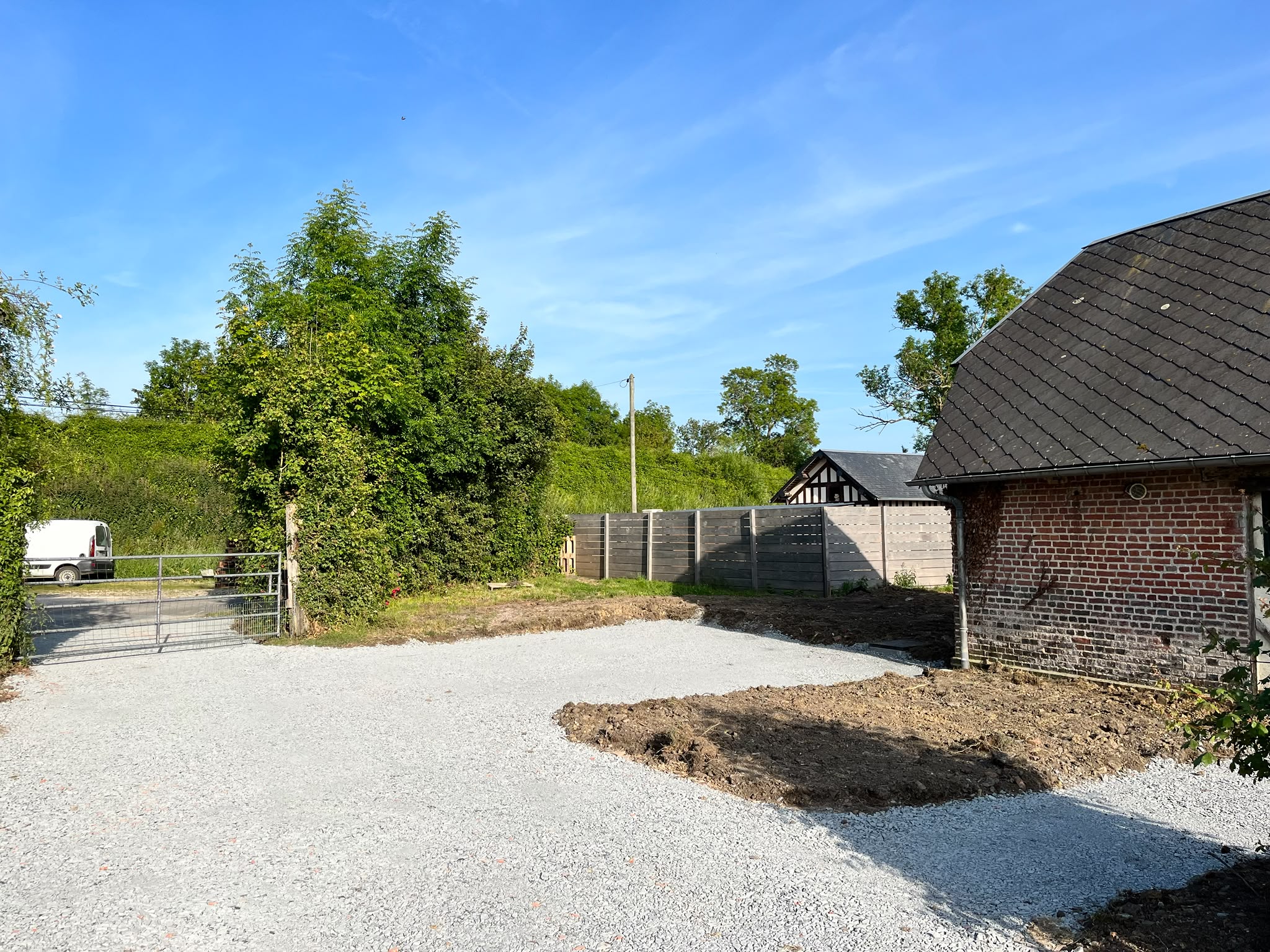 Cour & abords en gravier — Lecointre TP
